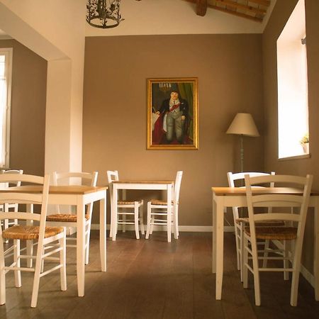 Il Bianconiglio R&B Bed & Breakfast Carraie Ngoại thất bức ảnh