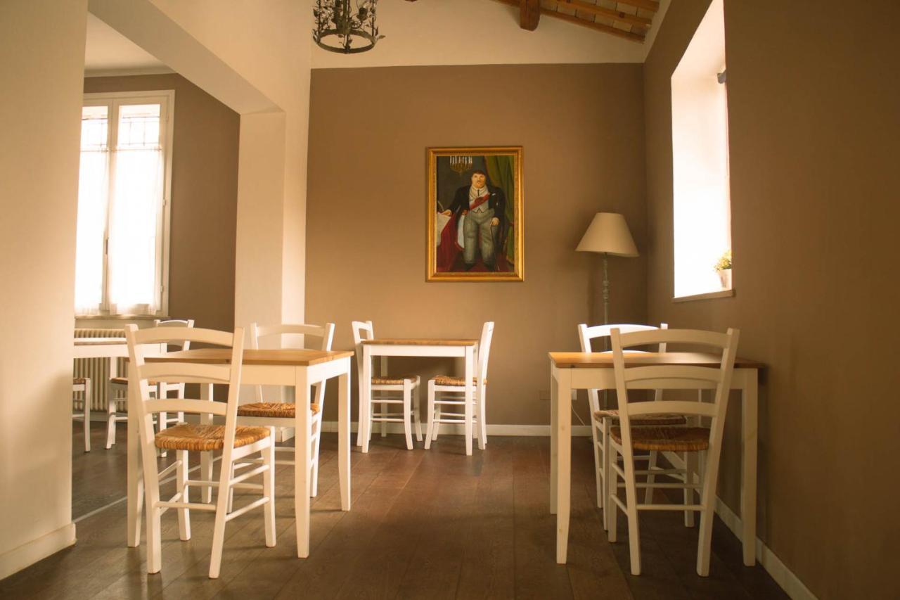 Il Bianconiglio R&B Bed & Breakfast Carraie Ngoại thất bức ảnh