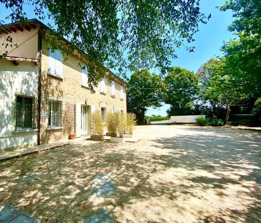 Il Bianconiglio R&B Bed & Breakfast Carraie Ngoại thất bức ảnh