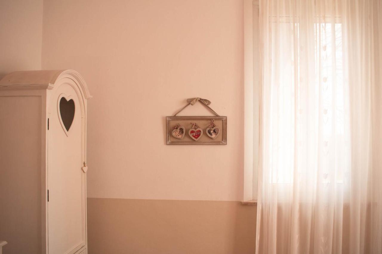 Il Bianconiglio R&B Bed & Breakfast Carraie Ngoại thất bức ảnh