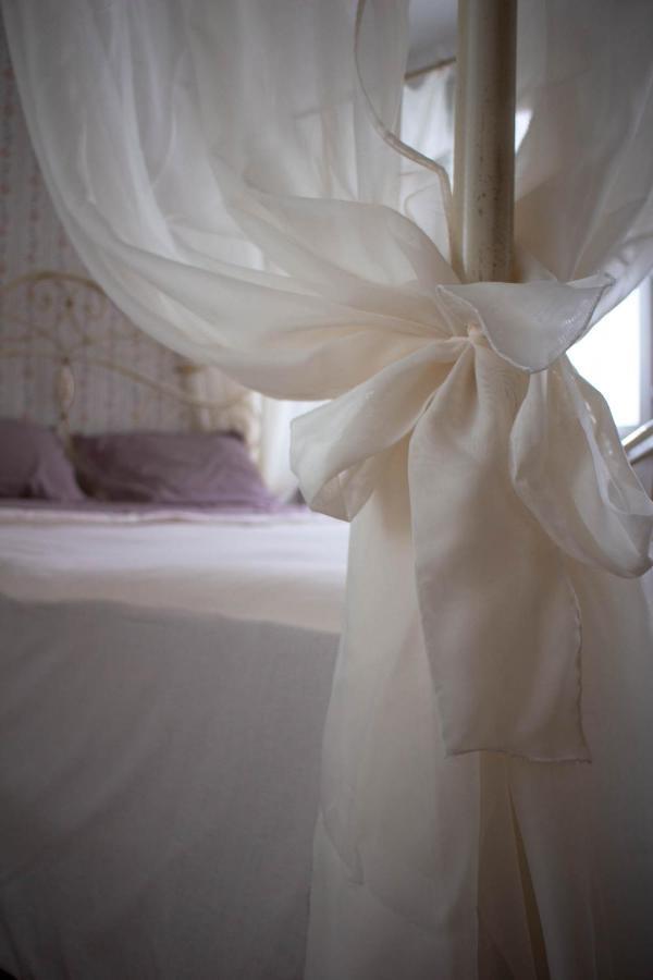 Il Bianconiglio R&B Bed & Breakfast Carraie Ngoại thất bức ảnh