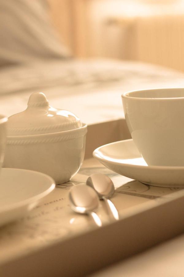 Il Bianconiglio R&B Bed & Breakfast Carraie Ngoại thất bức ảnh